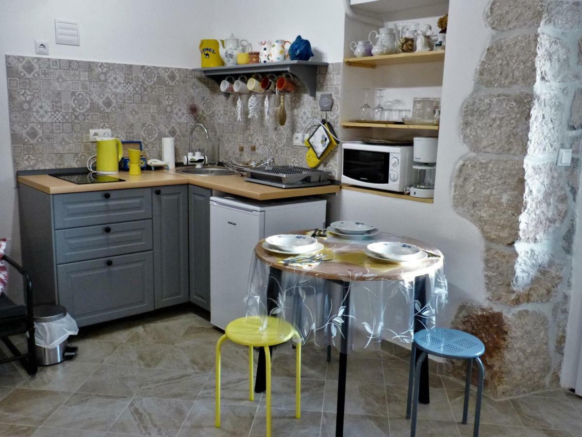 Studio Apartmani Sverko Пунат Экстерьер фото
